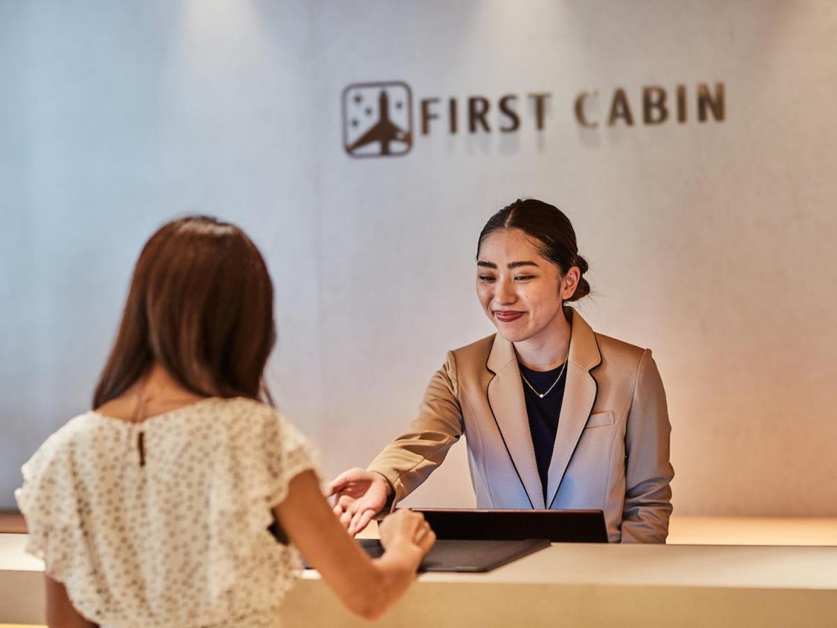 First Cabin Nishi Umeda Osaka Zewnętrze zdjęcie